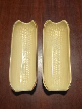 Vintage Pfaltzgraff Village 46 Corn on the Cob Dishes